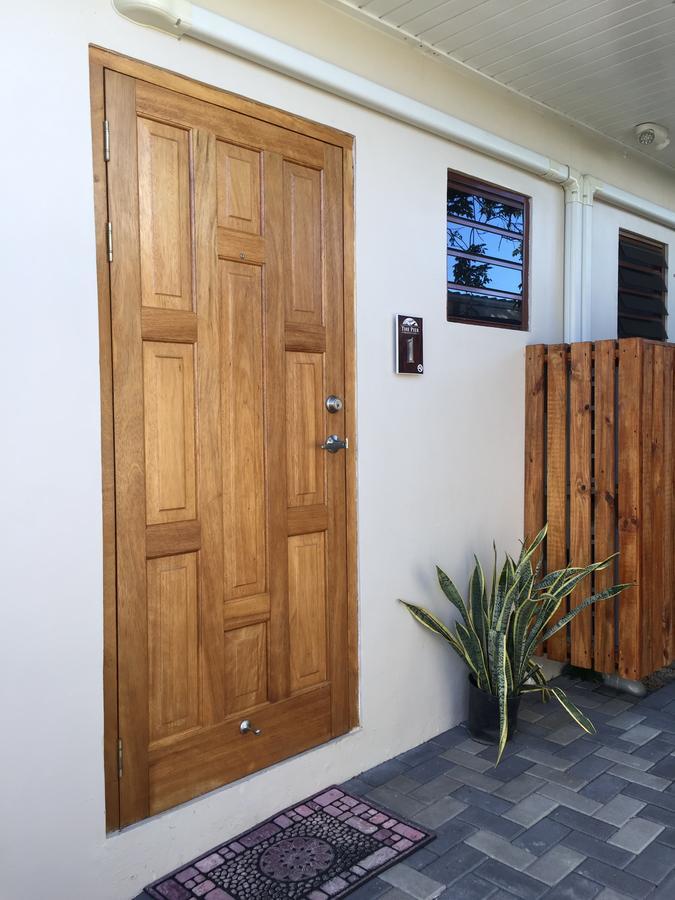 The Pier Beach Inn & Suites 威廉斯塔德 外观 照片